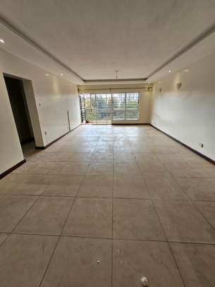 2 Bed Apartment with En Suite at Kilimani image 5