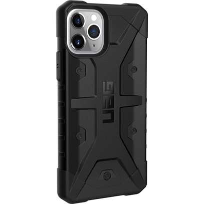 UAG Hybrid  Military-Armored Hard Case for iPhone 11,iPhone 11 Pro,iPhone 11 Pro Max image 2