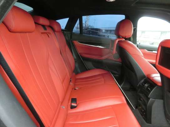 BMW X6 image 10