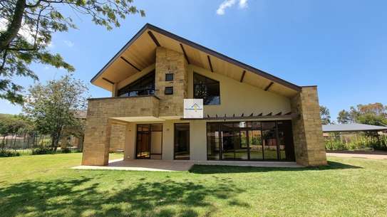 4 Bed Villa with En Suite in Karen image 14