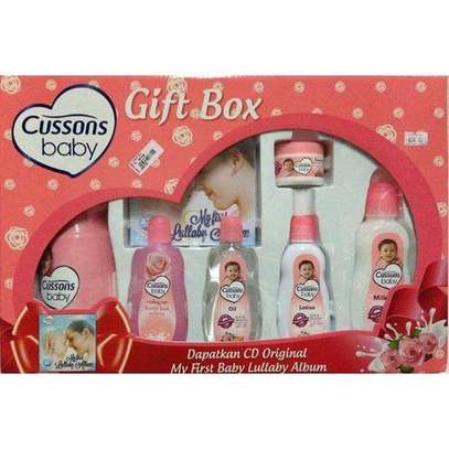 Cussons Soft & Smooth 7 Pc Baby Gift Box image 2