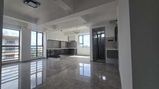 3 Bed Apartment with En Suite in Lavington image 10
