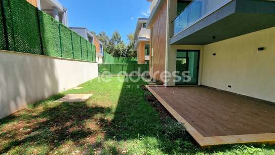 5 Bed Villa with En Suite in Lavington image 16