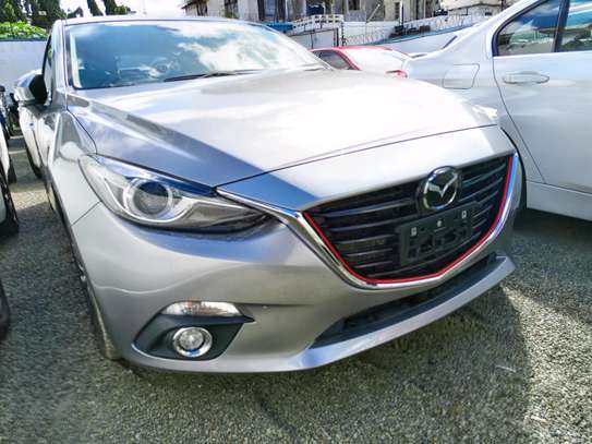 Mazda axela hatchback sunroof image 9