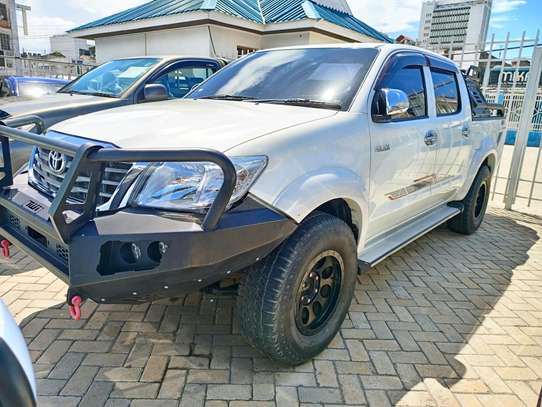 Toyota Hilux double cabin 2016 model image 4