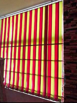 Vertical office curtains. image 3