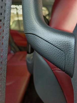 Lexus Lx600 image 33