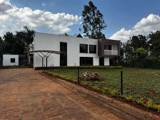 5 Bed House with En Suite in Runda image 9