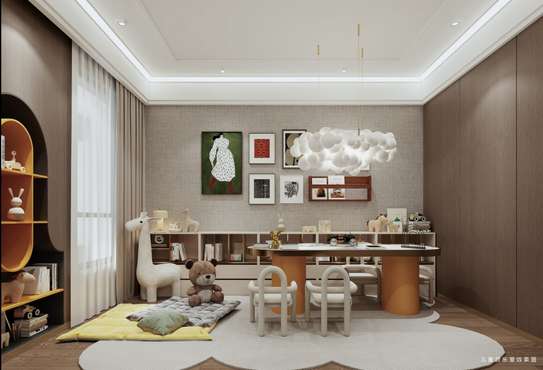 Serviced 3 Bed Apartment with En Suite at E image 2