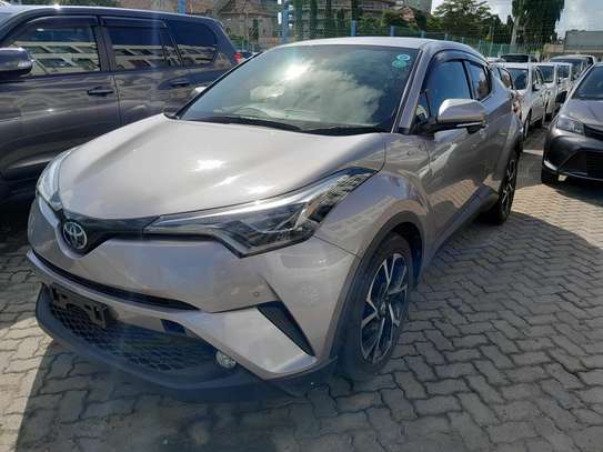 Toyota CH-R silver hybrid 2017 image 11