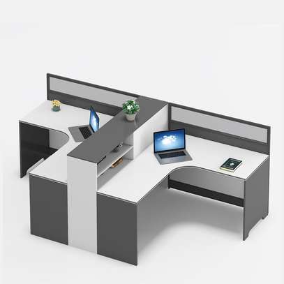 Office 2-way Curved Workstation image 2
