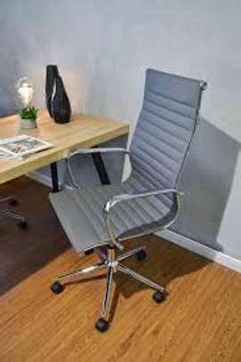 High Back Premium Quality Armrest Office Chair image 1