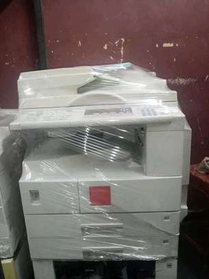 Aficio mp 2000 photocopies machine on sale image 2