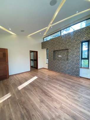 5 Bed Villa with En Suite in Lower Kabete image 7