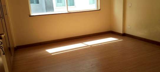 Serviced 3 Bed Apartment with En Suite in Kileleshwa image 14