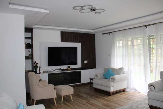 4 Bed Villa with En Suite in Kileleshwa image 11