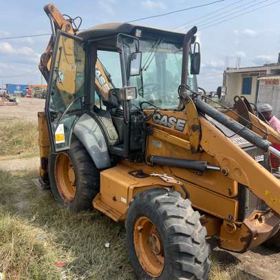 Case 580 Super M Backhoe Loader Diesel Yellow image 2
