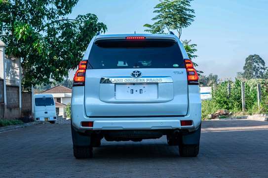 2017 Toyota Landcruiser Prado TZ-G image 8