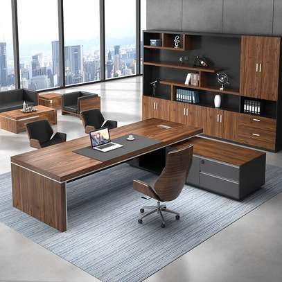 Modern Office Desk for Executives – L-Shaped Layout image 1
