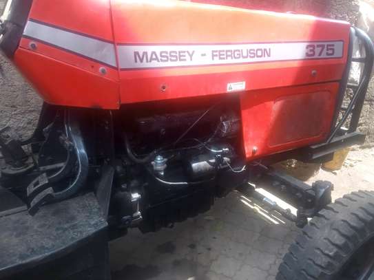 Massey Ferguson 375 tractor image 9
