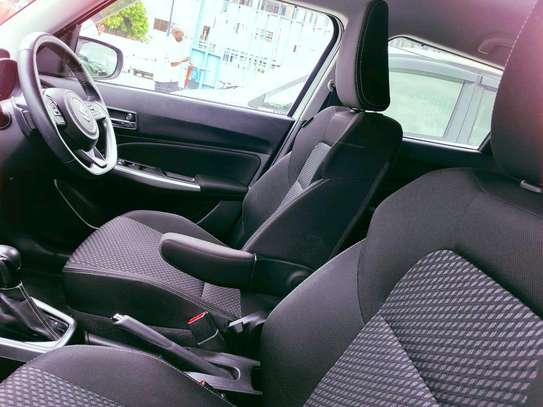 Suzuki swift RS sport hybrid white 2018 image 6