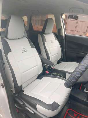 Car seat covers image 3