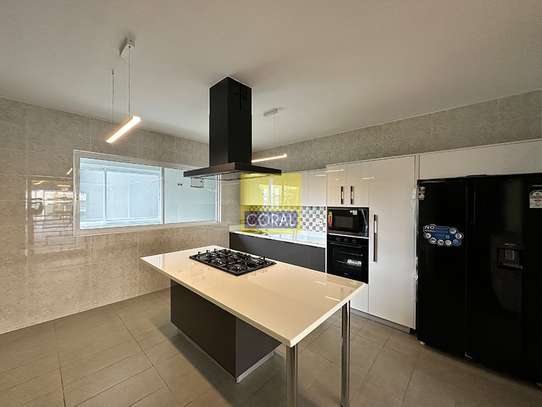 3 Bed Apartment with Swimming Pool in Riverside image 12