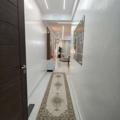Serviced 2 Bed Apartment with En Suite at Tudor image 1