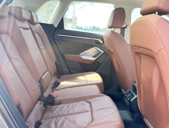 Audi Q3 TFSI image 5