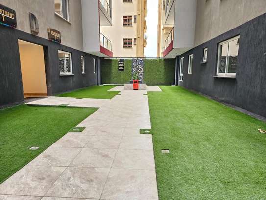 3 Bed Apartment with En Suite in General Mathenge image 20
