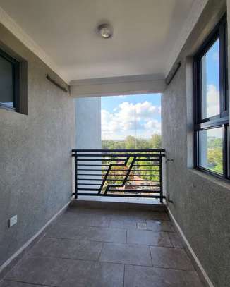 2 Bed Apartment with En Suite at School Lane image 5