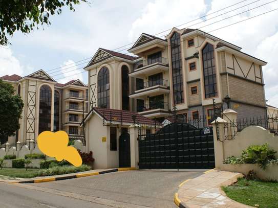 Serviced 2 Bed Apartment with En Suite in Parklands image 29