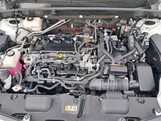 Toyota Harrier Hybrid 2020 White SUV 5-Seater image 5