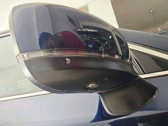 Mazda CX-8 Diesel engine sunroof image 11