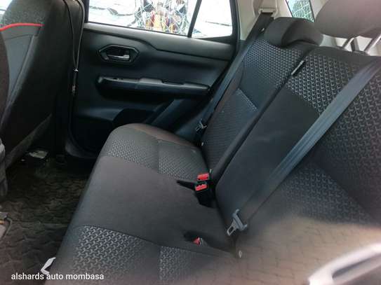 Daihatsu Rocky image 6