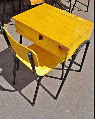 Lockable School Locker and Chair Set image 3
