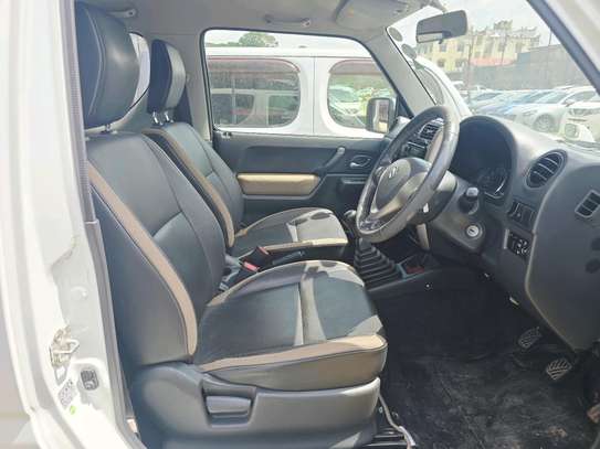 SUZUKI JIMNY image 10