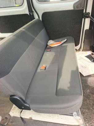 Nissan Nv200 image 7