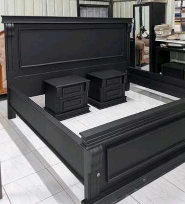 5*6 beds with two storage cabinets image 3