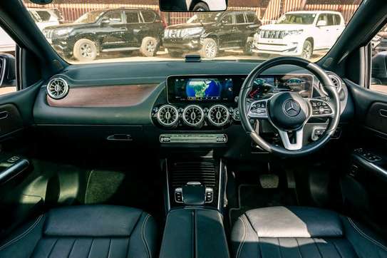 2019 Mercedes-Benz B180 Sunroof image 7