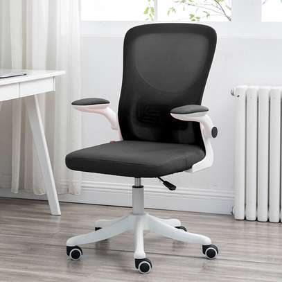 Office Chair; Modern Office Chair in Suneka image 6