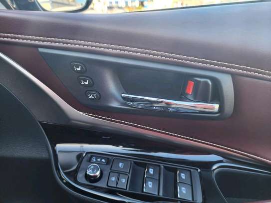 Toyota Harrier premium grade black 2018 black image 4