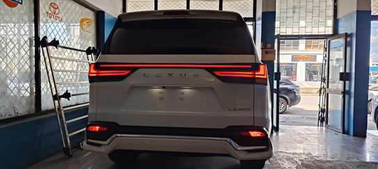 Lexus LX600 white 2023 SPORT image 13