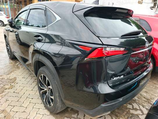 Lexus Nx200t image 6