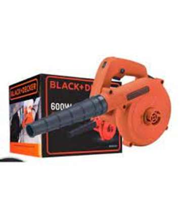 Black & Decker blower and vaccum 530 watts image 2