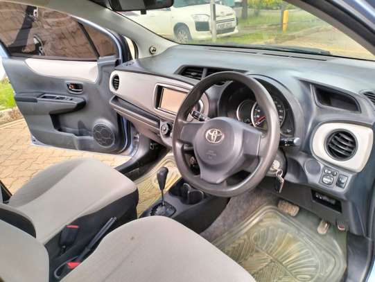Toyota Vitz (1300cc) image 5