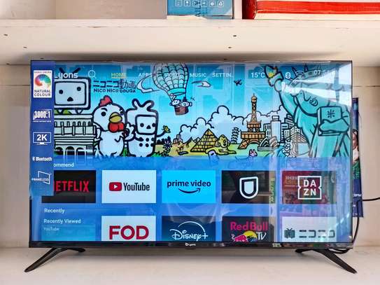 Solar max 32 inch smart image 2