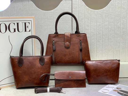 Ladies 4 in 1 handbags image 2