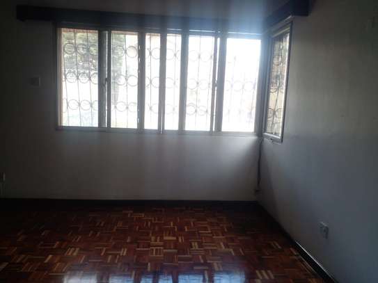 4 Bed House with Garden in Kilimani image 34