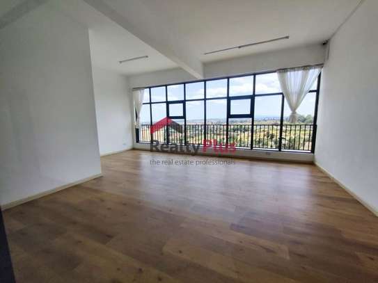 Studio Apartment with En Suite in Upper Hill image 14